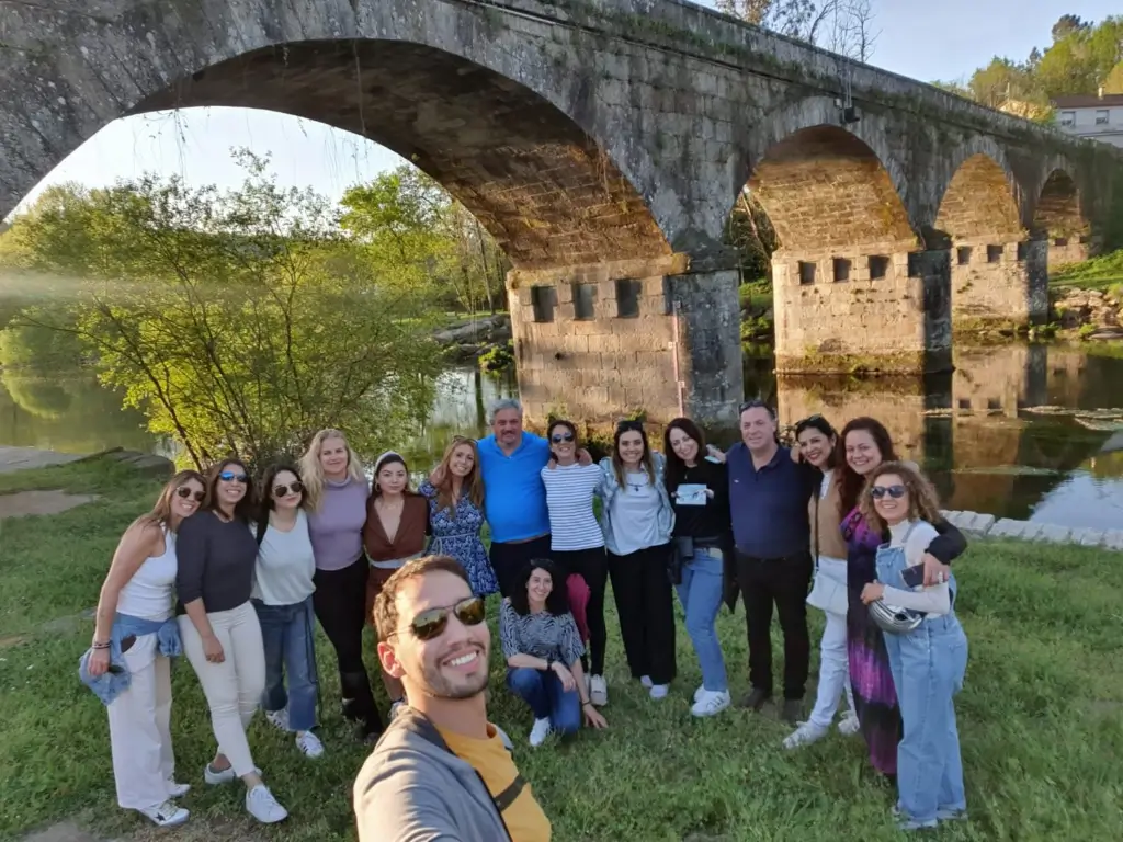 tribus con alma puente